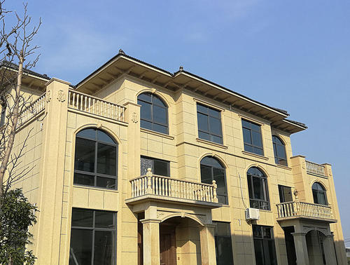 仿石漆仿石層抗水性良好，穩(wěn)定著色，不發(fā)白，無色差